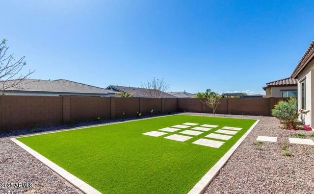 10345 E THATCHER Avenue, Mesa, AZ 85212