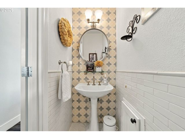 15107 Ne 117TH Cir, Vancouver, WA 98682