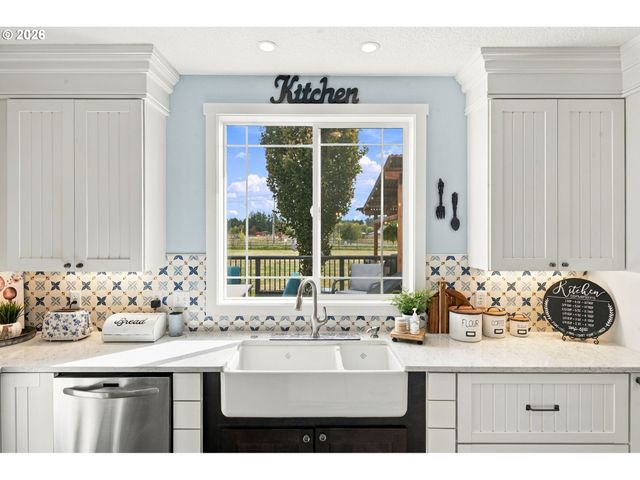 15107 Ne 117TH Cir, Vancouver, WA 98682