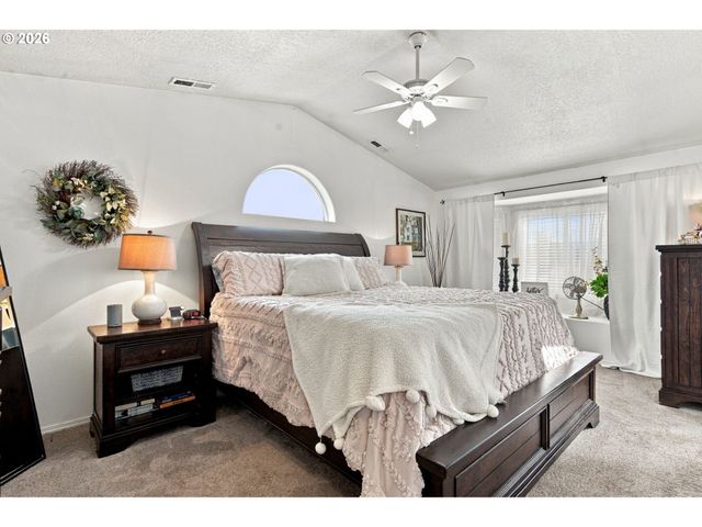 15107 Ne 117TH Cir, Vancouver, WA 98682