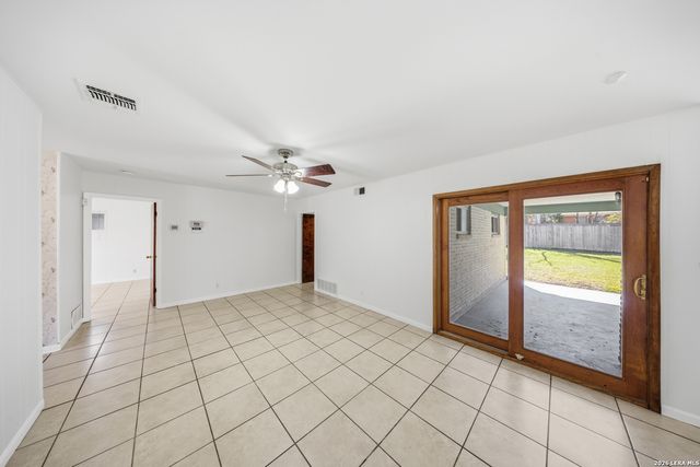 3318 Clearfield, San Antonio, TX 78230