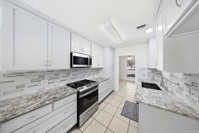 3318 Clearfield, San Antonio, TX 78230