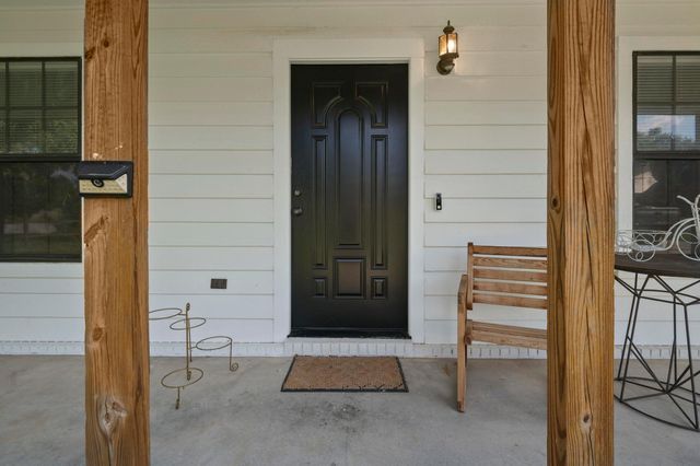 403 Juniper Drive, Crestview, FL 32536