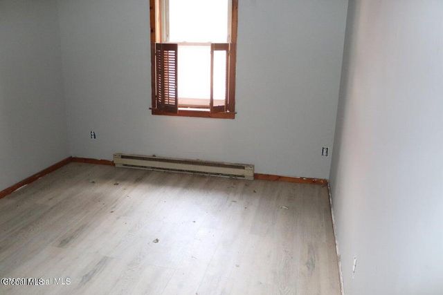 11 Jefferson Street, Schenectady, NY 12305