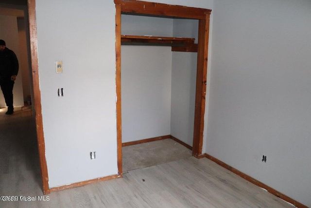 11 Jefferson Street, Schenectady, NY 12305