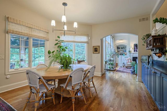 8126 Deer Path Lane, Sycamore Twp, OH 45243