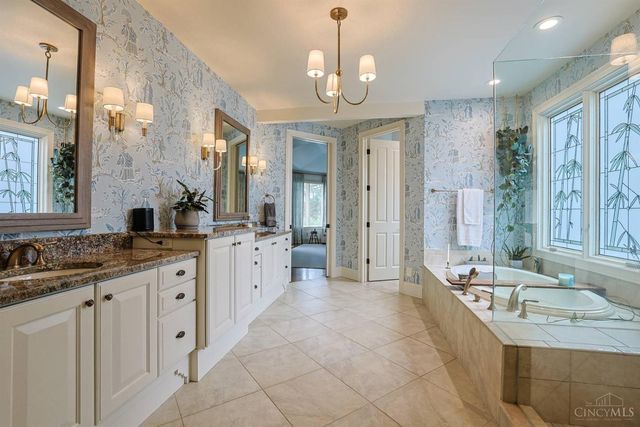 8126 Deer Path Lane, Sycamore Twp, OH 45243