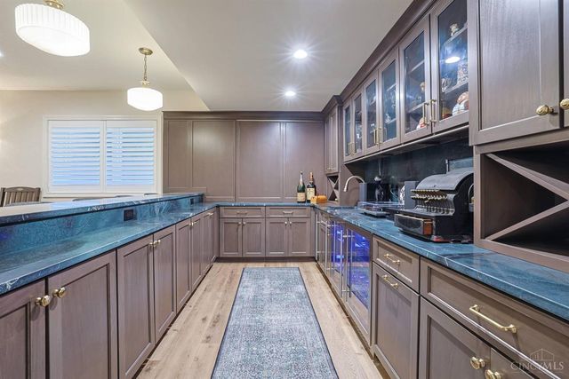 8126 Deer Path Lane, Sycamore Twp, OH 45243