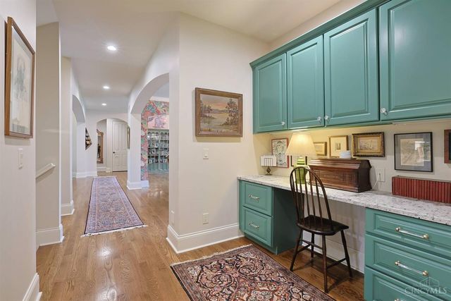 8126 Deer Path Lane, Sycamore Twp, OH 45243