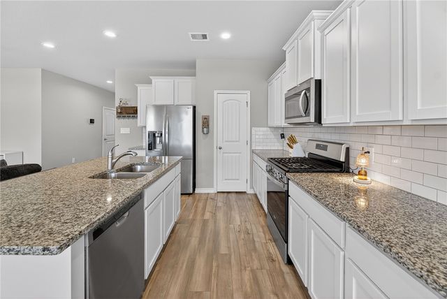 1346 Regents Park Lane, Corpus Christi, TX 78415