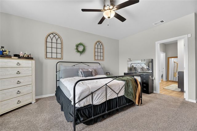 1346 Regents Park Lane, Corpus Christi, TX 78415