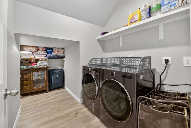 1346 Regents Park Lane, Corpus Christi, TX 78415