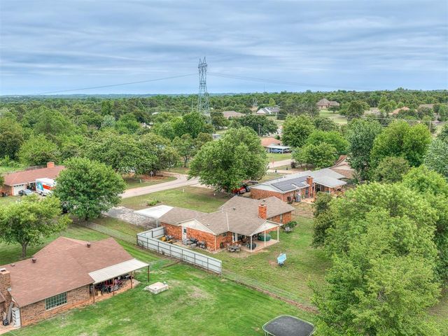 1245 Sue Lane, Choctaw, OK 73020