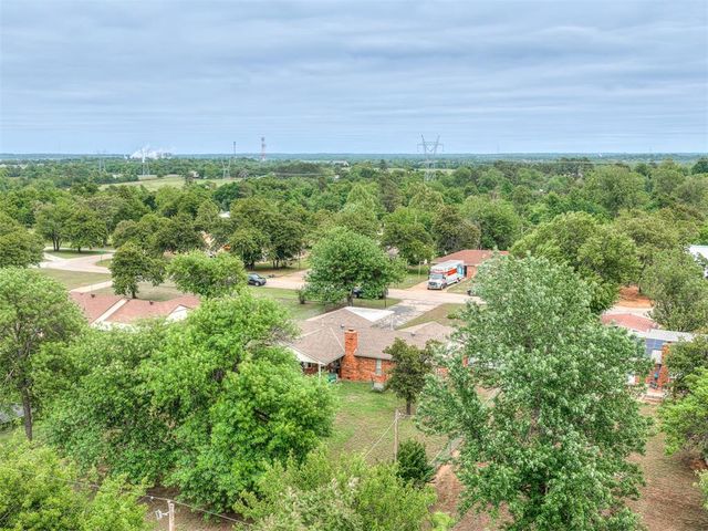 1245 Sue Lane, Choctaw, OK 73020