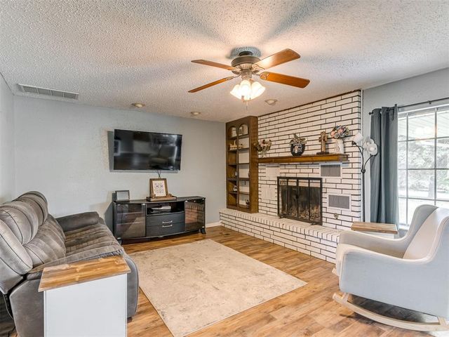 1245 Sue Lane, Choctaw, OK 73020