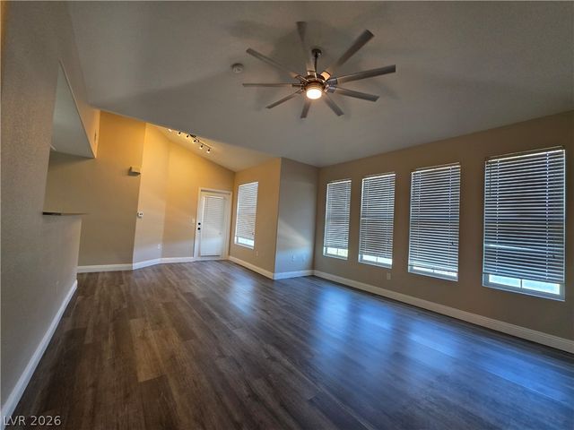 10001 Peace Way 2235, Las Vegas, NV 89147