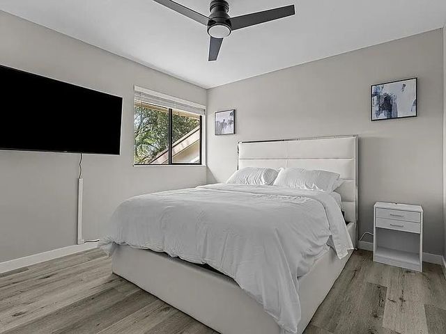 9370 SW 1st Street 106, Plantation, FL 33324