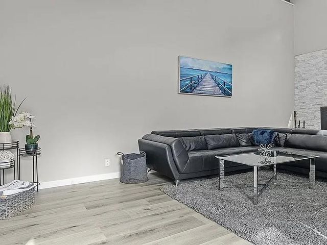 9370 SW 1st Street 106, Plantation, FL 33324