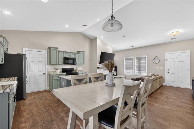 124 Lodestone Court, Moncks Corner, SC 29461