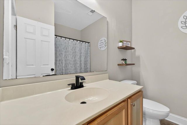 124 Lodestone Court, Moncks Corner, SC 29461