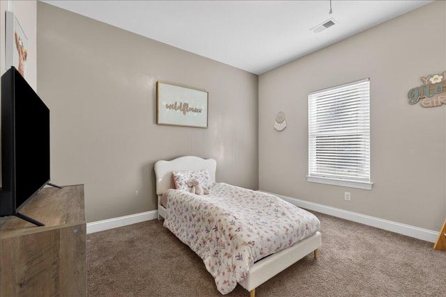 124 Lodestone Court, Moncks Corner, SC 29461