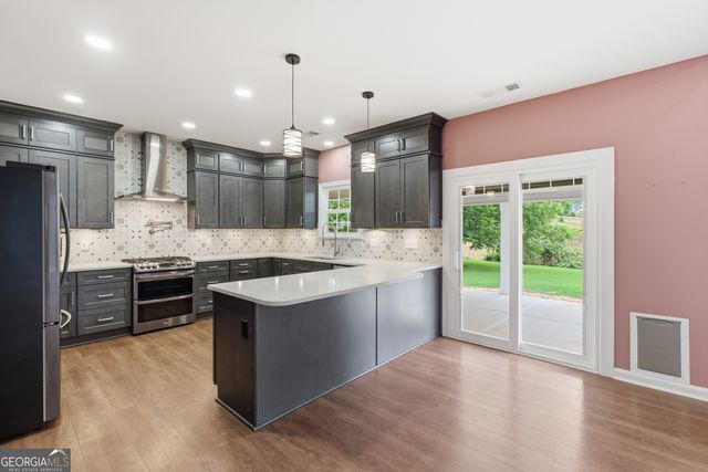 1060 Forest Creek Drive, Canton, GA 30115