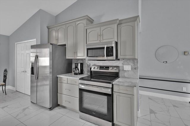 3535 SE Sandpiper Circle, Port St. Lucie, Port St Lucie, FL 34952