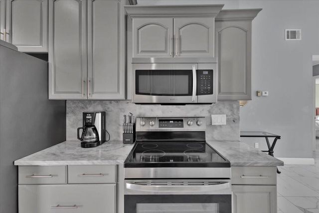 3535 SE Sandpiper Circle, Port St. Lucie, Port St Lucie, FL 34952