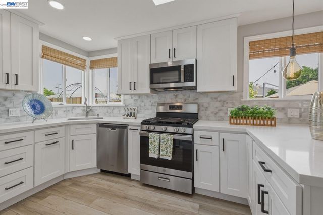 1224 Lucille St, San Leandro, CA 94577