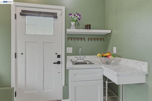 1224 Lucille St, San Leandro, CA 94577