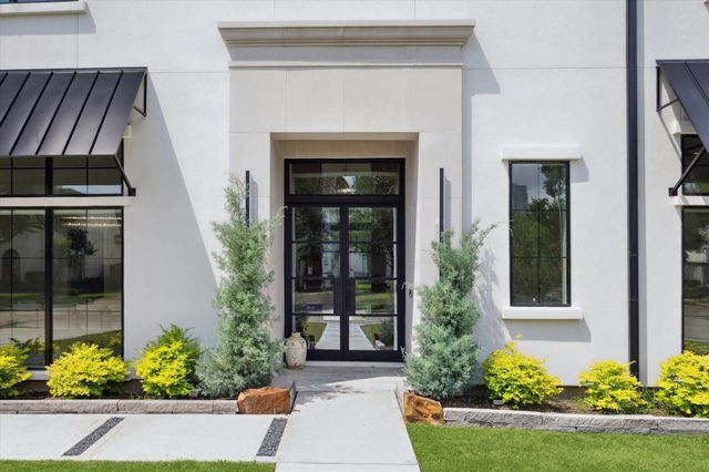 4002 Meadow Lake Lane, Houston, TX 77027