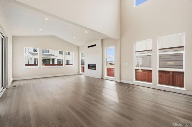 1675 Sundown Run Drive, Windsor, CO 80550