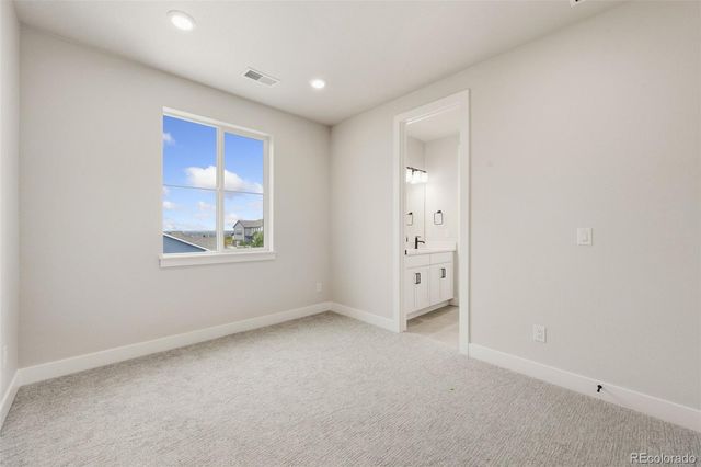 1675 Sundown Run Drive, Windsor, CO 80550