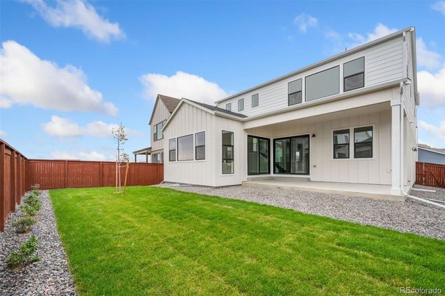 1675 Sundown Run Drive, Windsor, CO 80550