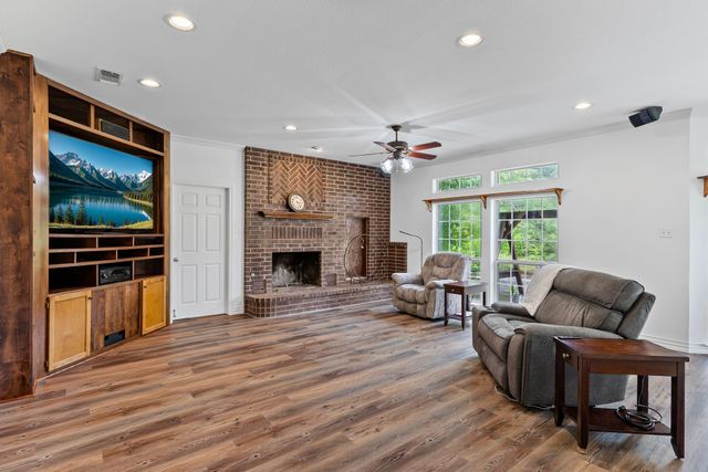 399 County Road 4101, Greenville, TX 75401