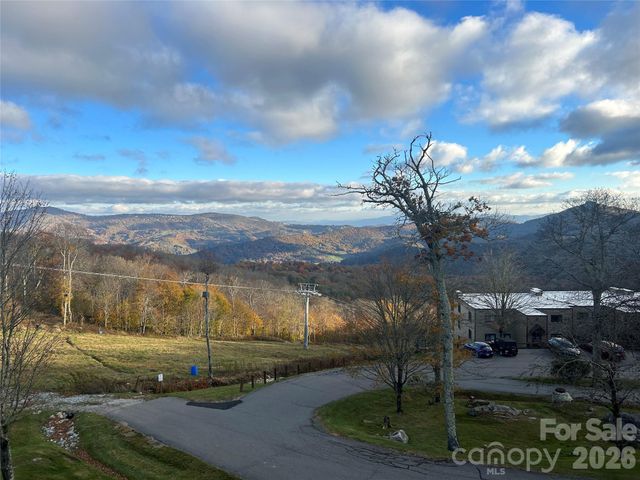 106 sugar ski Drive 635, Sugar Mountain, NC 28604