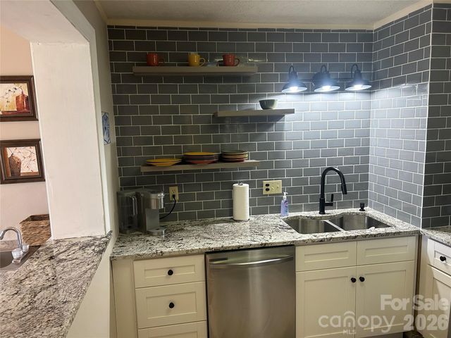 106 sugar ski Drive 635, Sugar Mountain, NC 28604