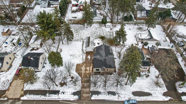 1848 Highway 96 E, White Bear Lake, MN 55110