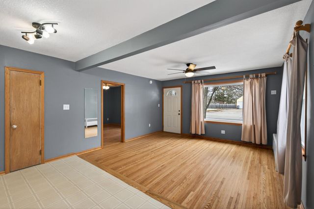 1848 Highway 96 E, White Bear Lake, MN 55110