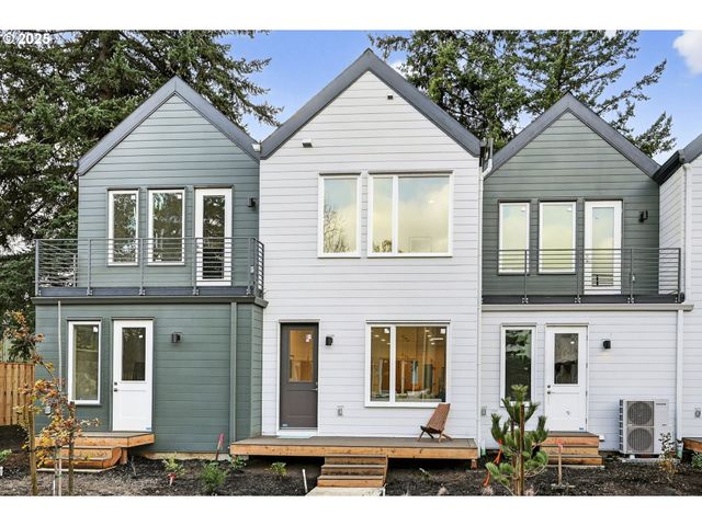 7224 Ne Going St, Portland, OR 97218