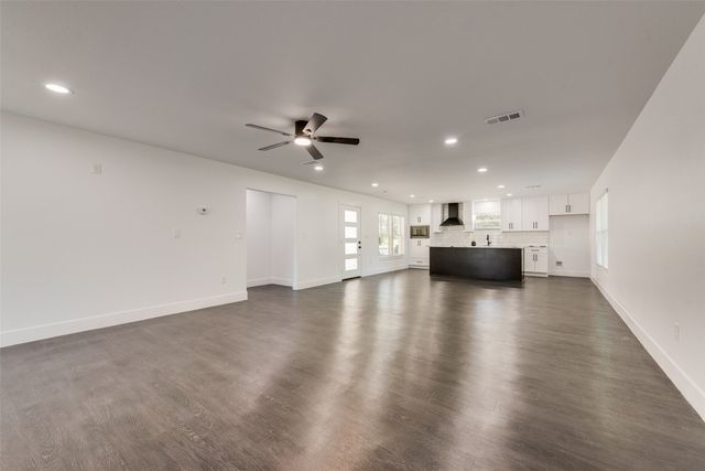 13827 Hiram Road, Wills Point, TX 75169