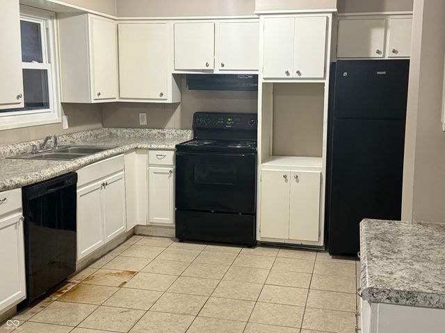 7045 Buick Drive, Indianapolis, IN 46214
