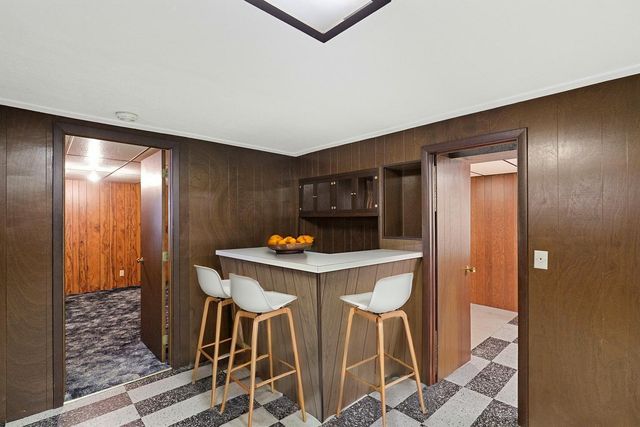 7042 Ewing Avenue N, Brooklyn Center, MN 55429