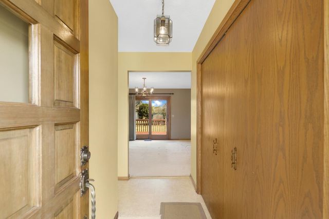 7042 Ewing Avenue N, Brooklyn Center, MN 55429