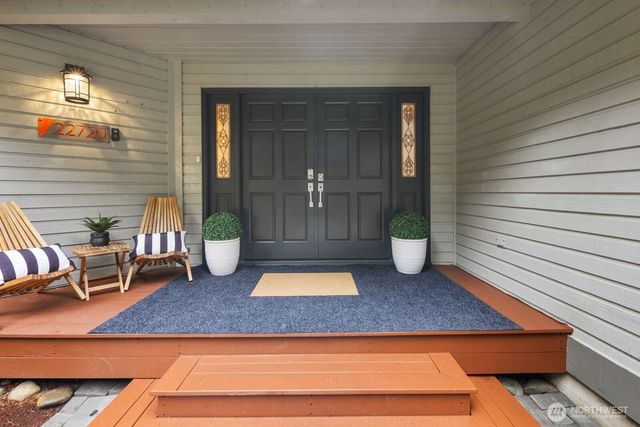 22720 NE 46th Street, Redmond, WA 98053