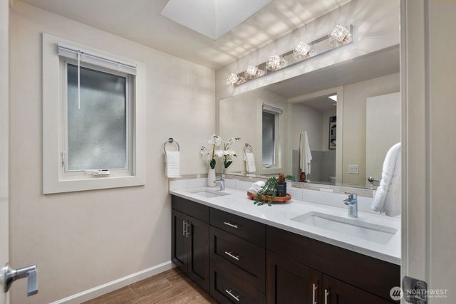 22720 NE 46th Street, Redmond, WA 98053