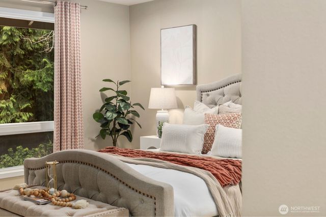 22720 NE 46th Street, Redmond, WA 98053