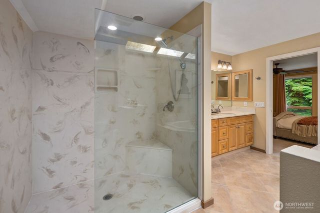 22720 NE 46th Street, Redmond, WA 98053