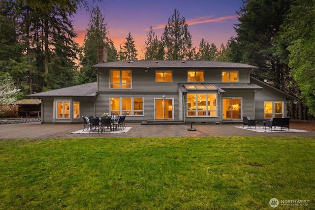 22720 NE 46th Street, Redmond, WA 98053