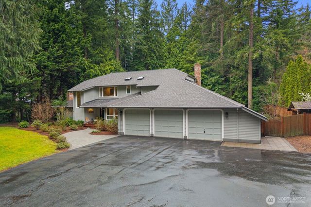 22720 NE 46th Street, Redmond, WA 98053
